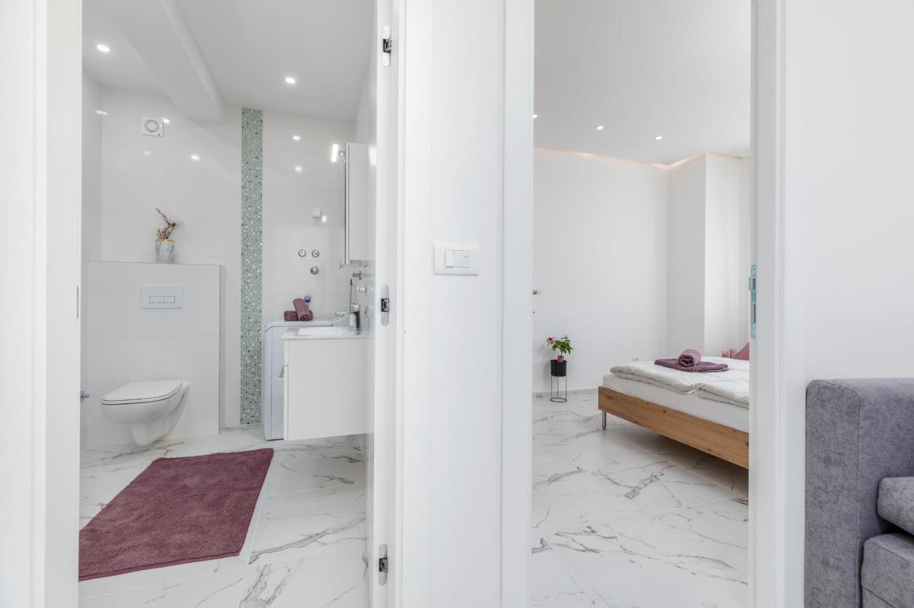 Apartman Knezevic A Fazana Bagian luar foto