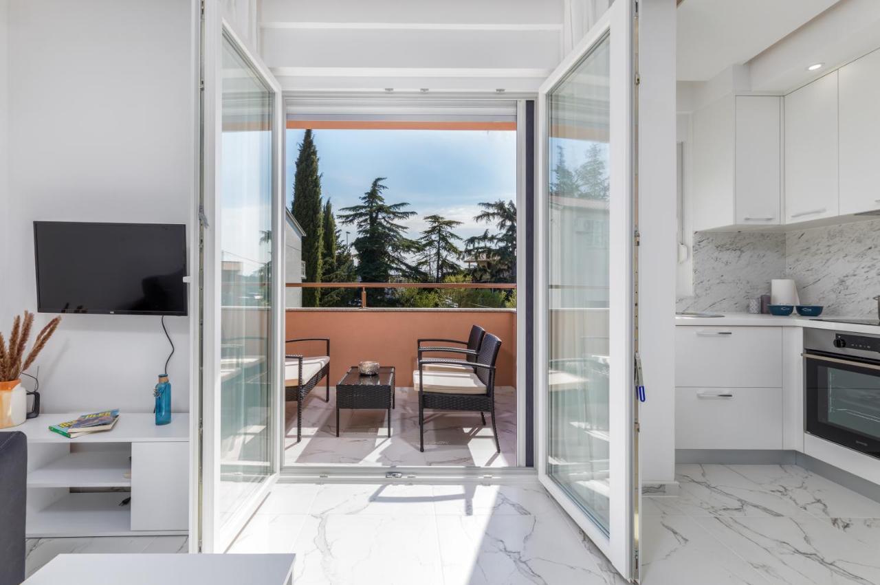 Apartman Knezevic A Fazana Bagian luar foto